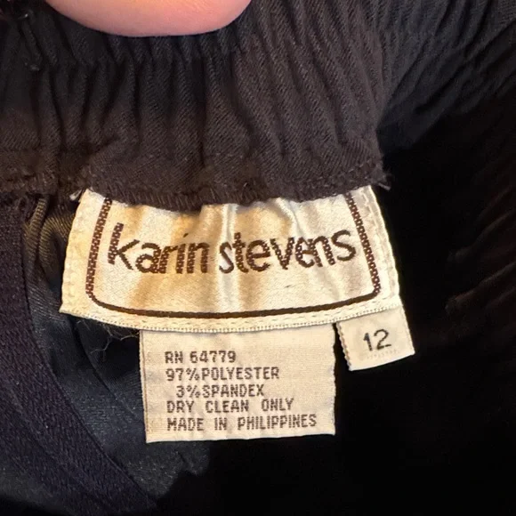 Karin Stevens Elegant Black Pencil Skirt - Picture 4 of 4